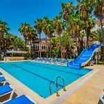 Hotel Nergos Garden