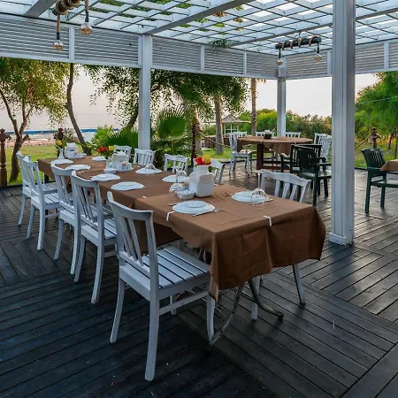 Hotel Nergos Garden 4*