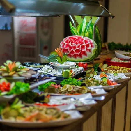 Nergos Garden Hotel Sidé