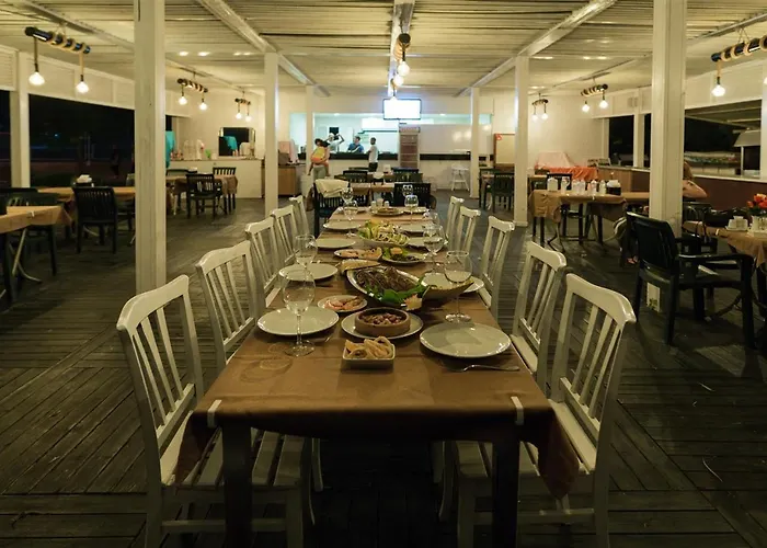 Готель Nergos Garden 4*