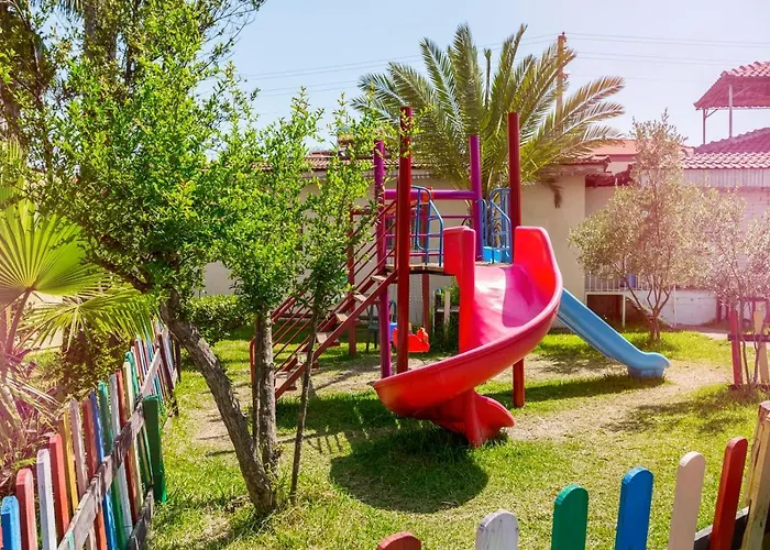 Nergos Garden Сіде