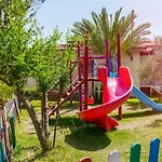 Nergos Garden Sidé