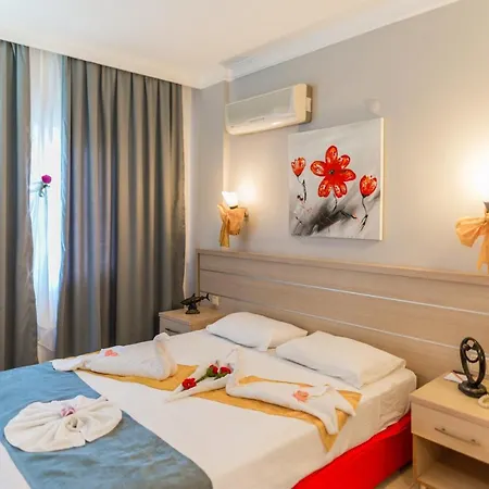 Nergos Garden Hotel Side