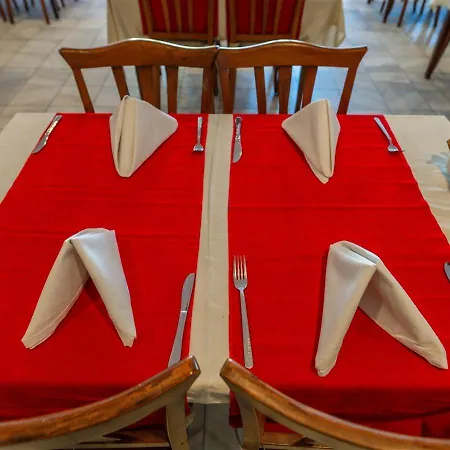 Nergos Garden 4* Side