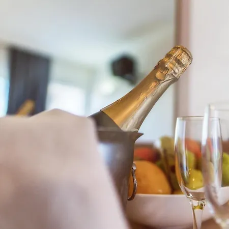 Hotel Nergos Garden 4*