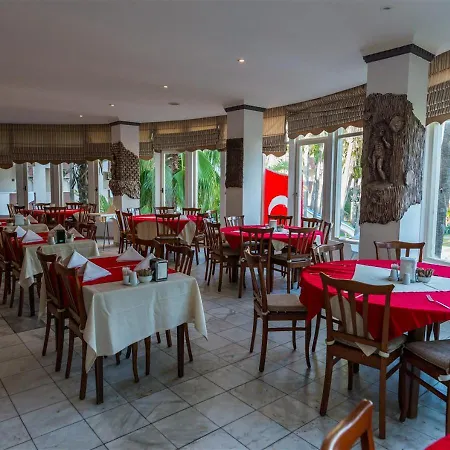 Hotel Nergos Garden