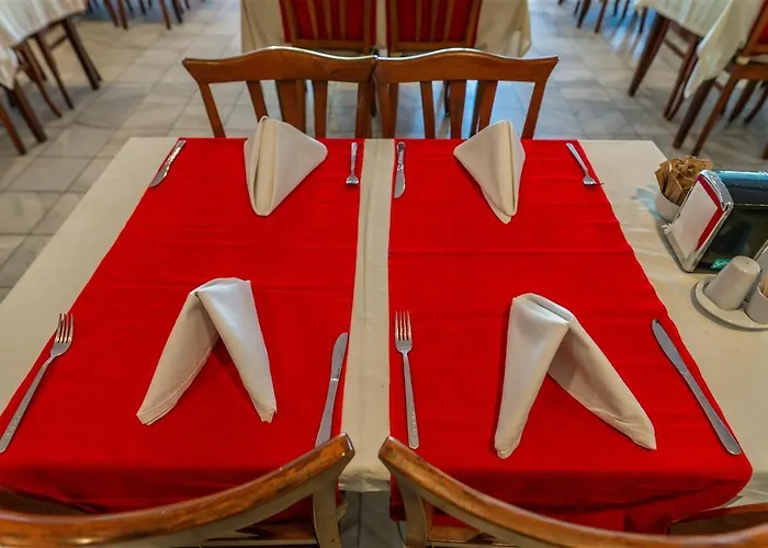 Nergos Garden 4* Side