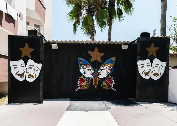 Nergos Garden Szálloda 4*